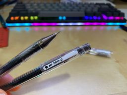 Hi-Tec-C pens showing off the needle tip